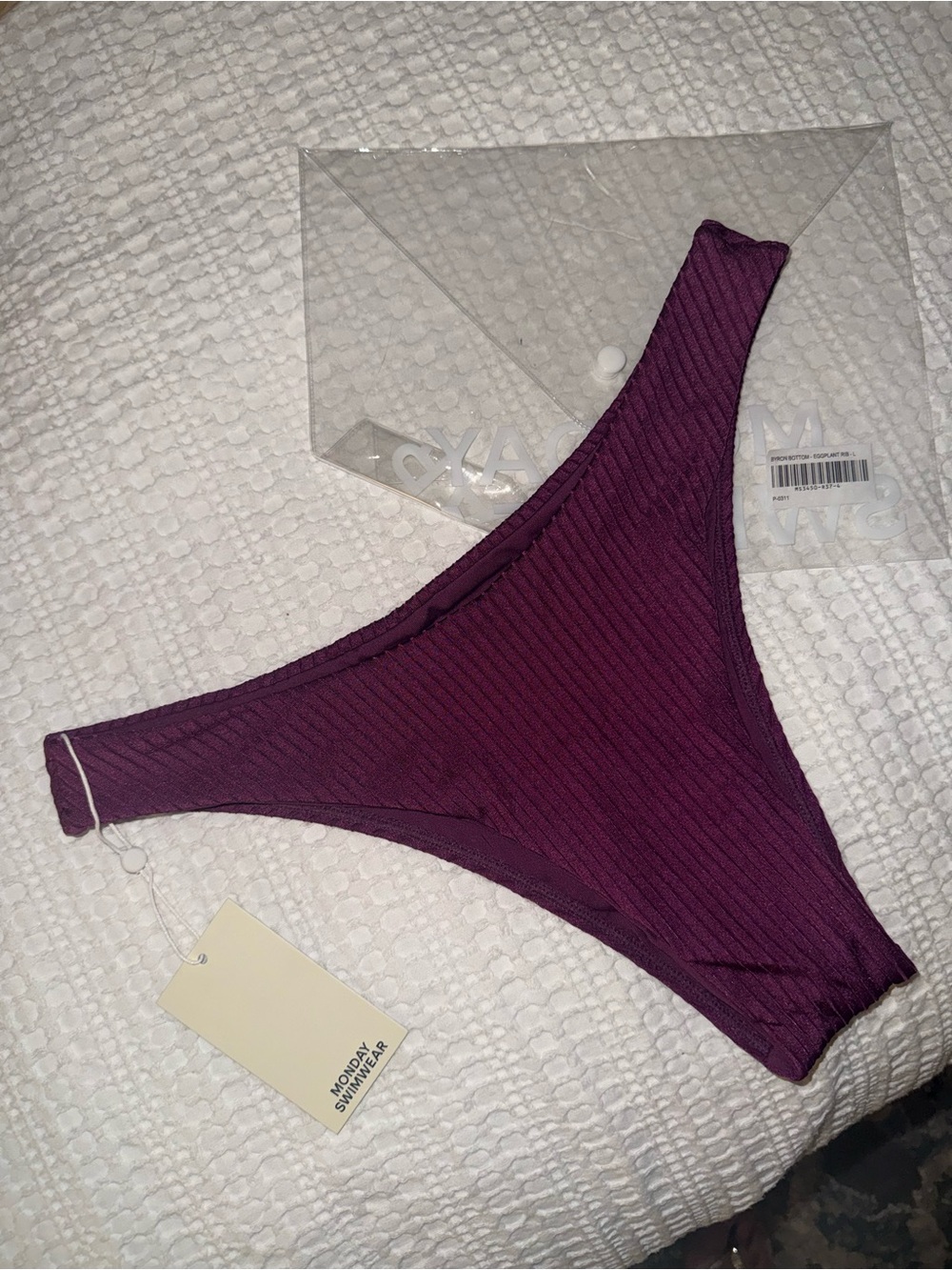 NWT Monday Swimwear Byron bikini bottoms eggplant purple ribbed size large